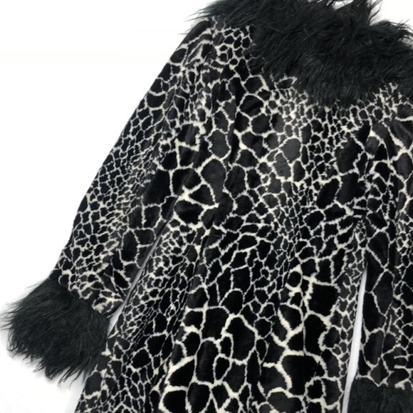 Rare Vintage Betsey Johnson Mongolian Faux Fur Animal Print 90s Y2k Trench Coat - Picture 10 of 16